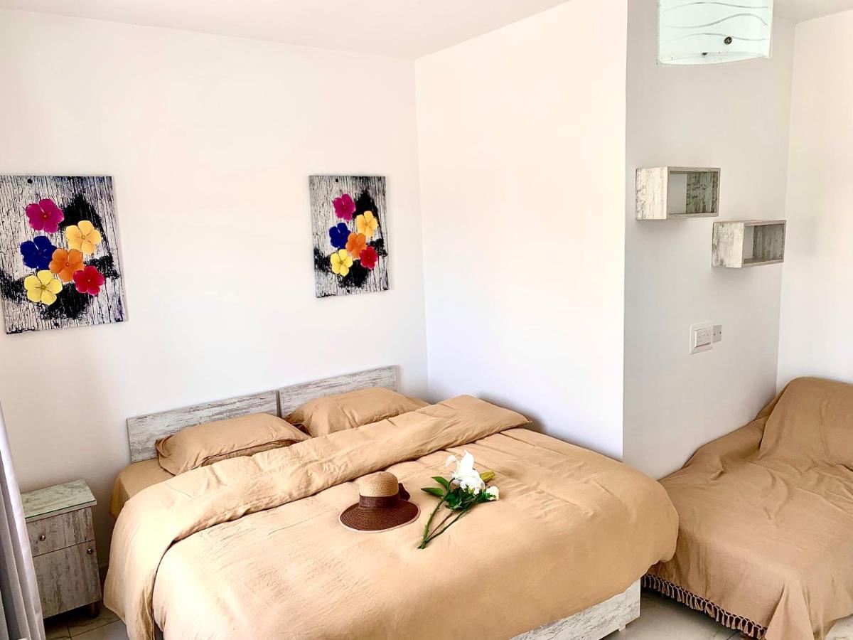 Private Bedroom With Balcony In A Shared Apartment At The Bay Of Xlendi Dış mekan fotoğraf